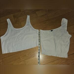 2PC White Ribbed Crops
